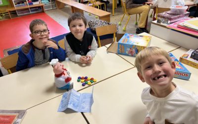 Jeux de société à la maternelle